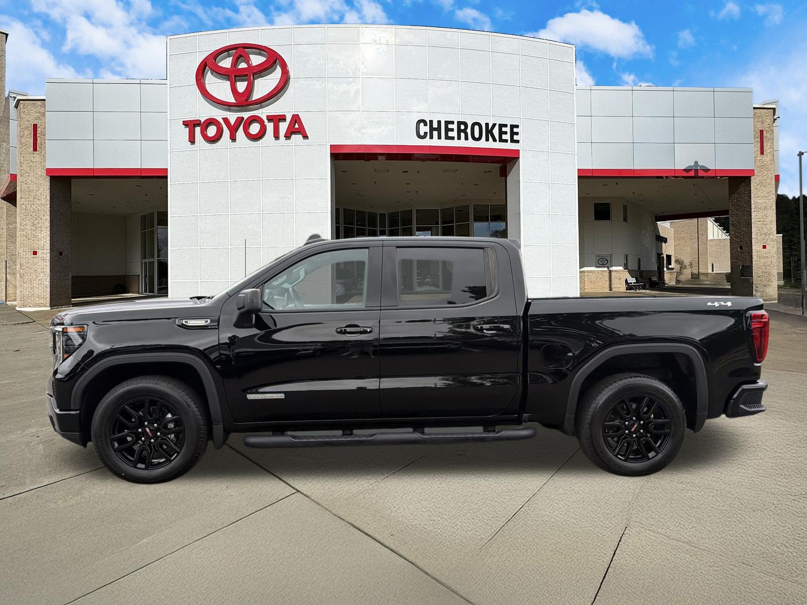 Used 2025 GMC Sierra 1500 Elevation AWD/4WD image 8