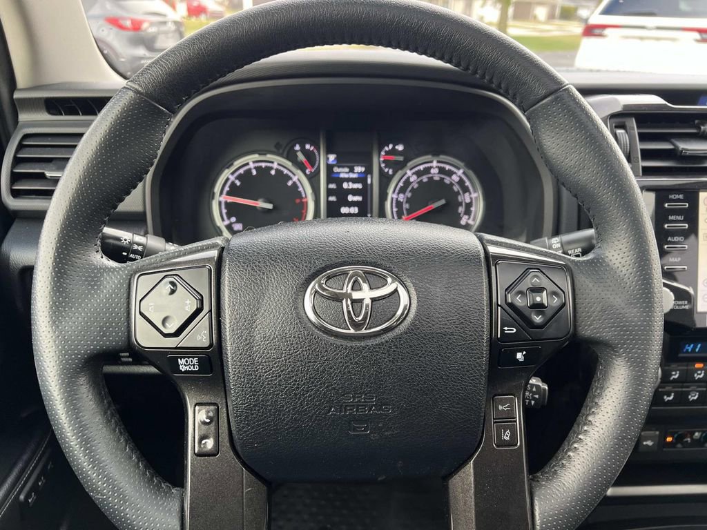 Used 2021 Toyota 4Runner Nightshade image 22