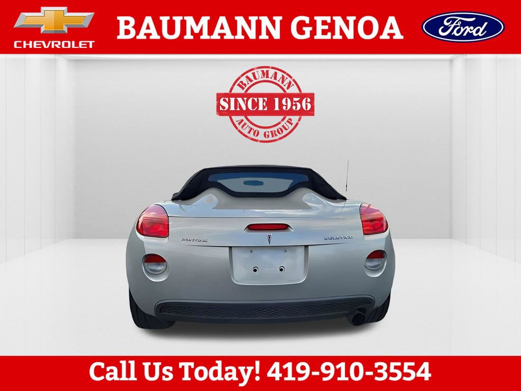 Used 2006 Pontiac Solstice Convertible w/ Premium Package image 9