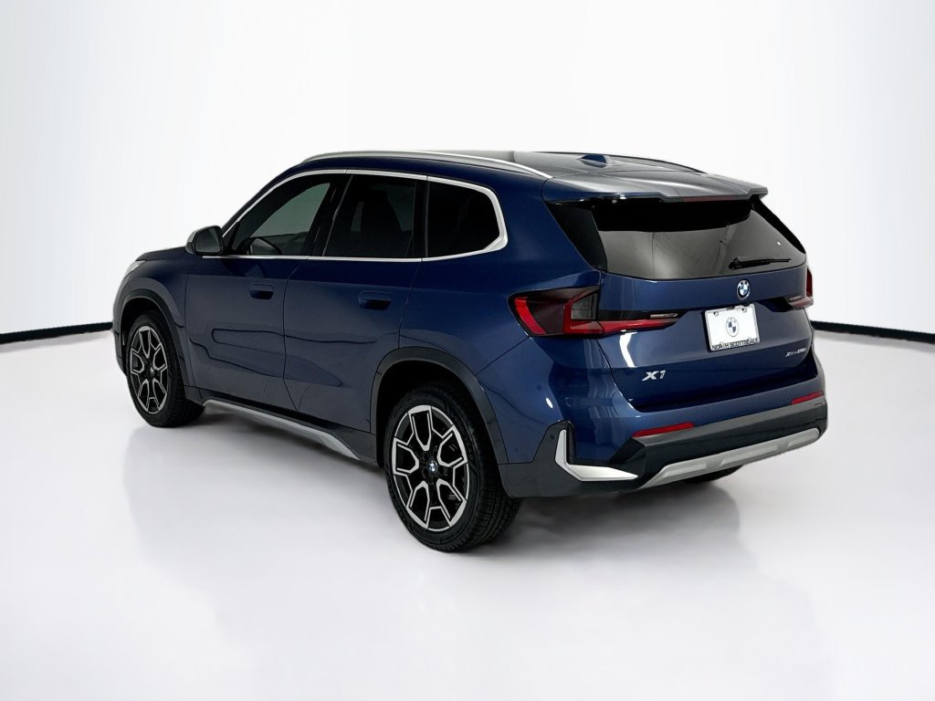 Certified 2023 BMW X1 xDrive28i AWD/4WD image 7
