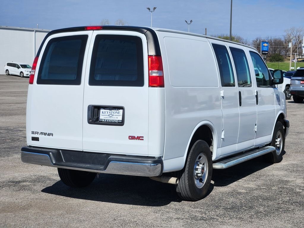 Used 2024 GMC Savana 2500 w/ Driver Convenience Package image 5