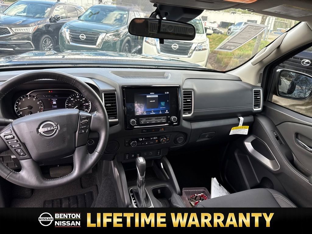 Used 2024 Nissan Frontier SV w/ SV Convenience Package image 14