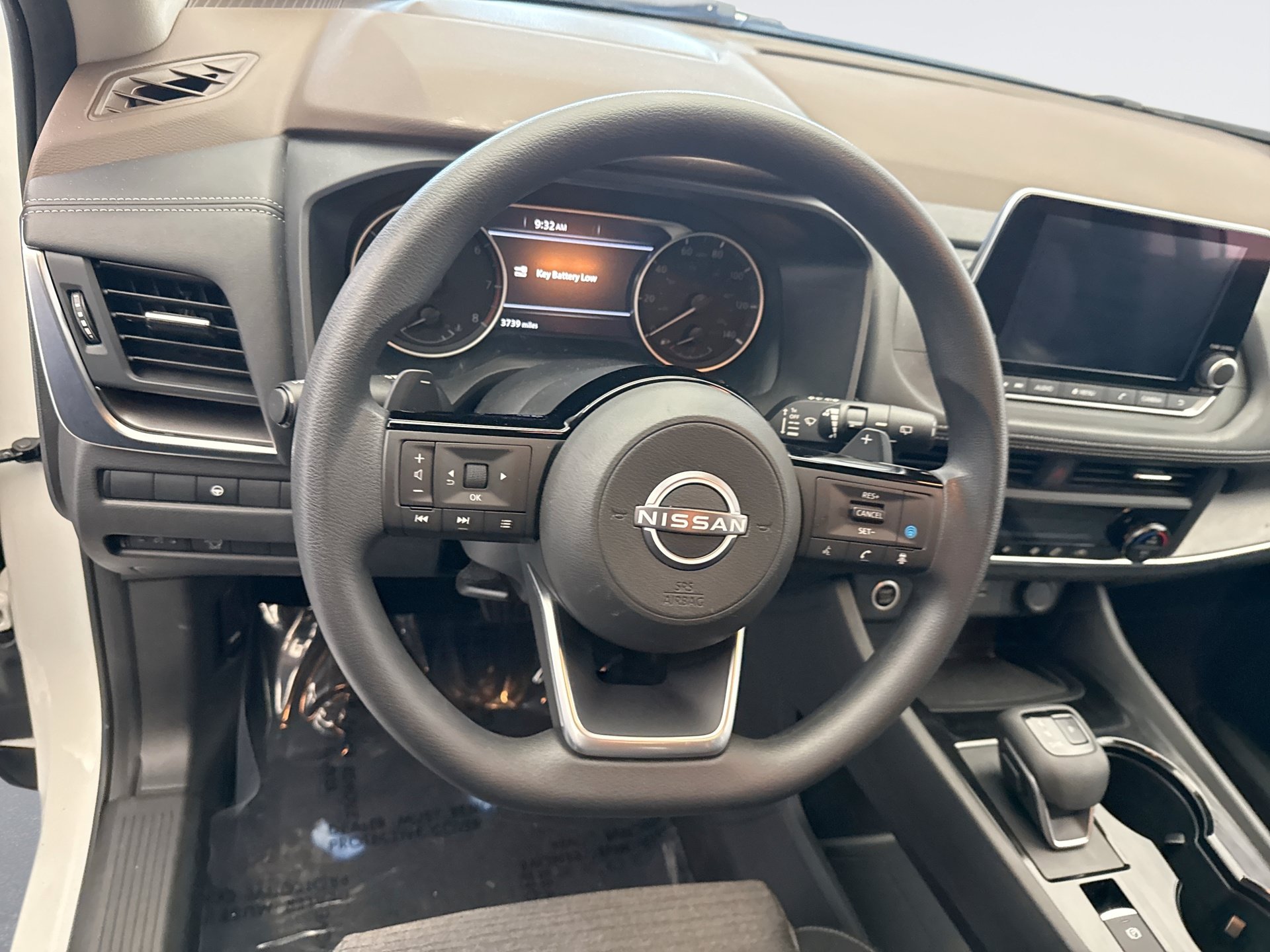 Used 2023 Nissan Rogue SV AWD/4WD image 12