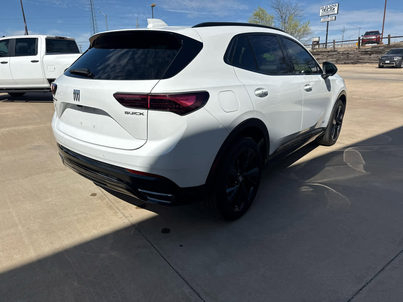 Used 2024 Buick Envision Sport Touring image 6