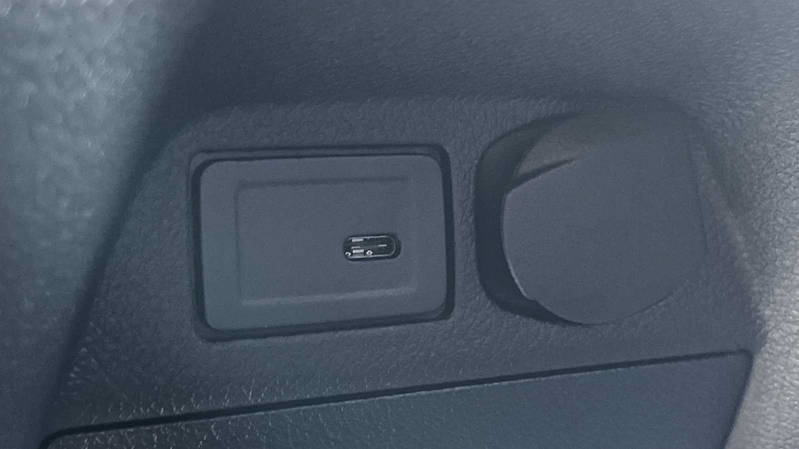 New 2026 Mercedes-Benz Sprinter 2500 image 37
