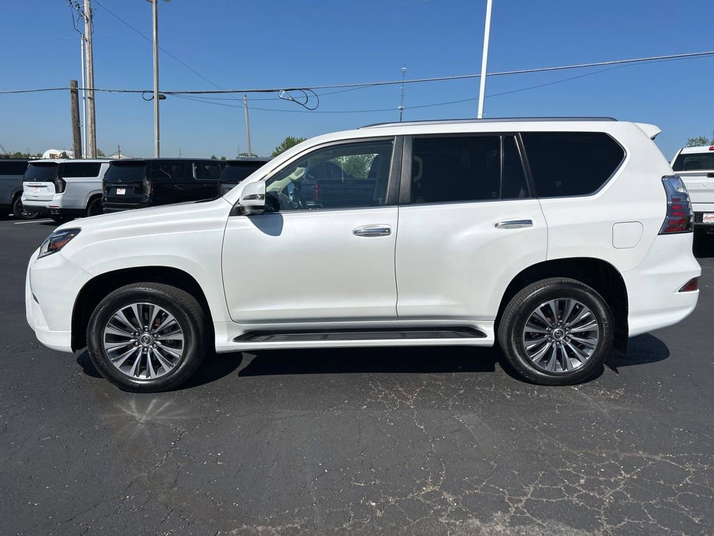 Used 2021 Lexus GX 460 Luxury w/ Accessory Package AWD/4WD image 8