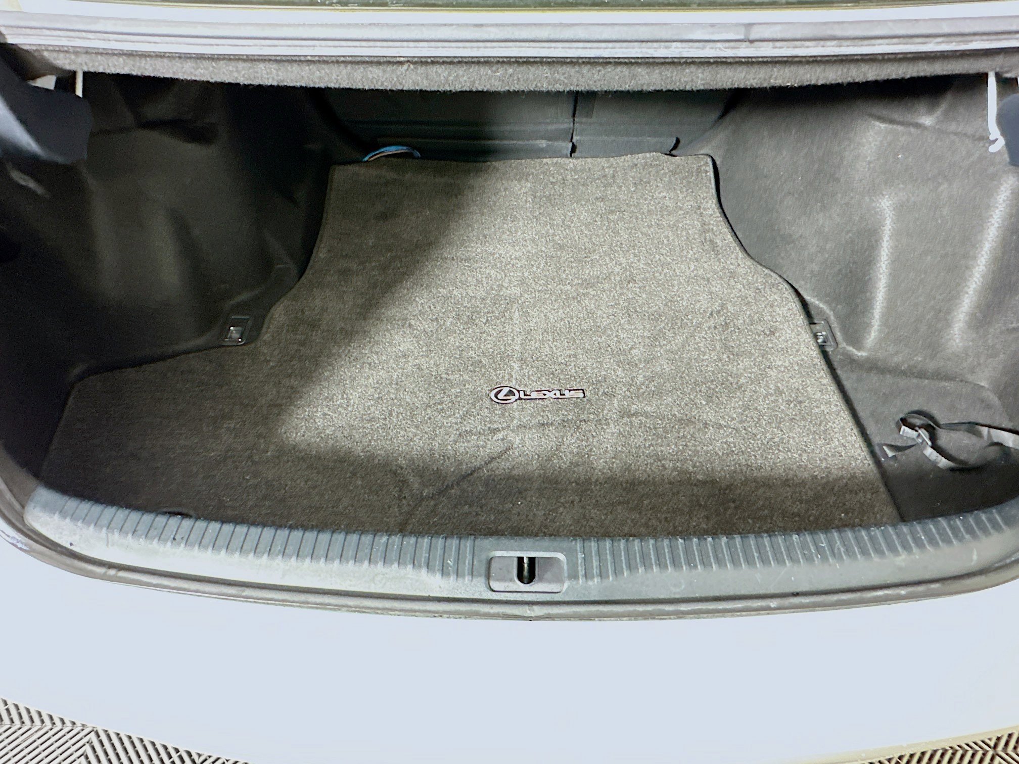 Used 2018 Lexus IS 300 w/ Accessory Package 2 image 30