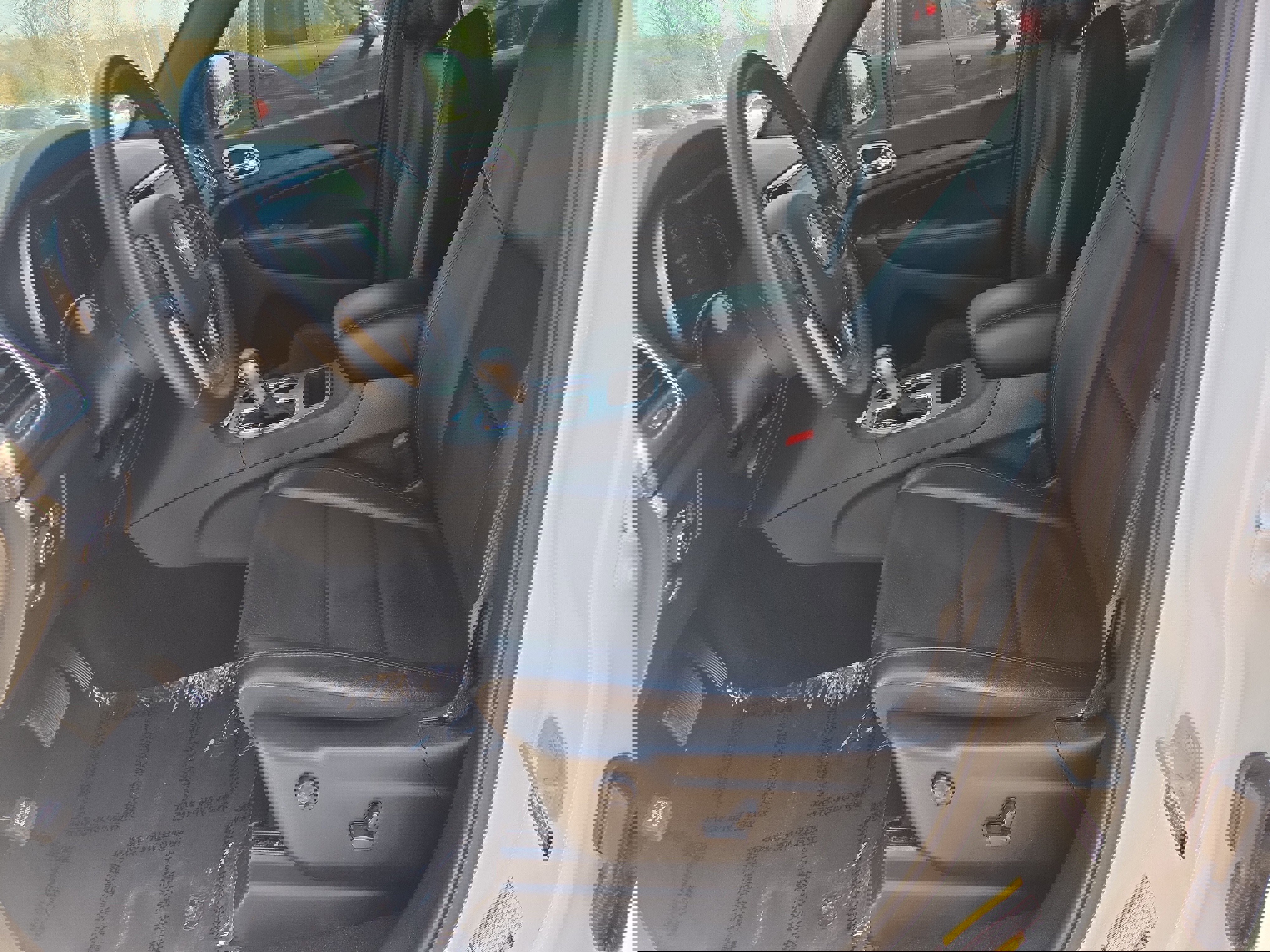 Used 2022 Jeep Grand Cherokee Laredo X image 10