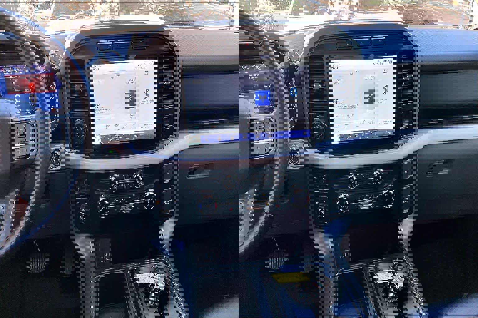 Used 2022 Ford F150 XLT w/ Equipment Group 302A High image 5