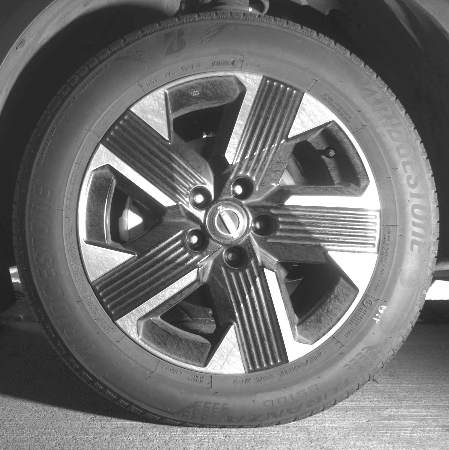 Used 2025 Nissan Kicks SV image 12