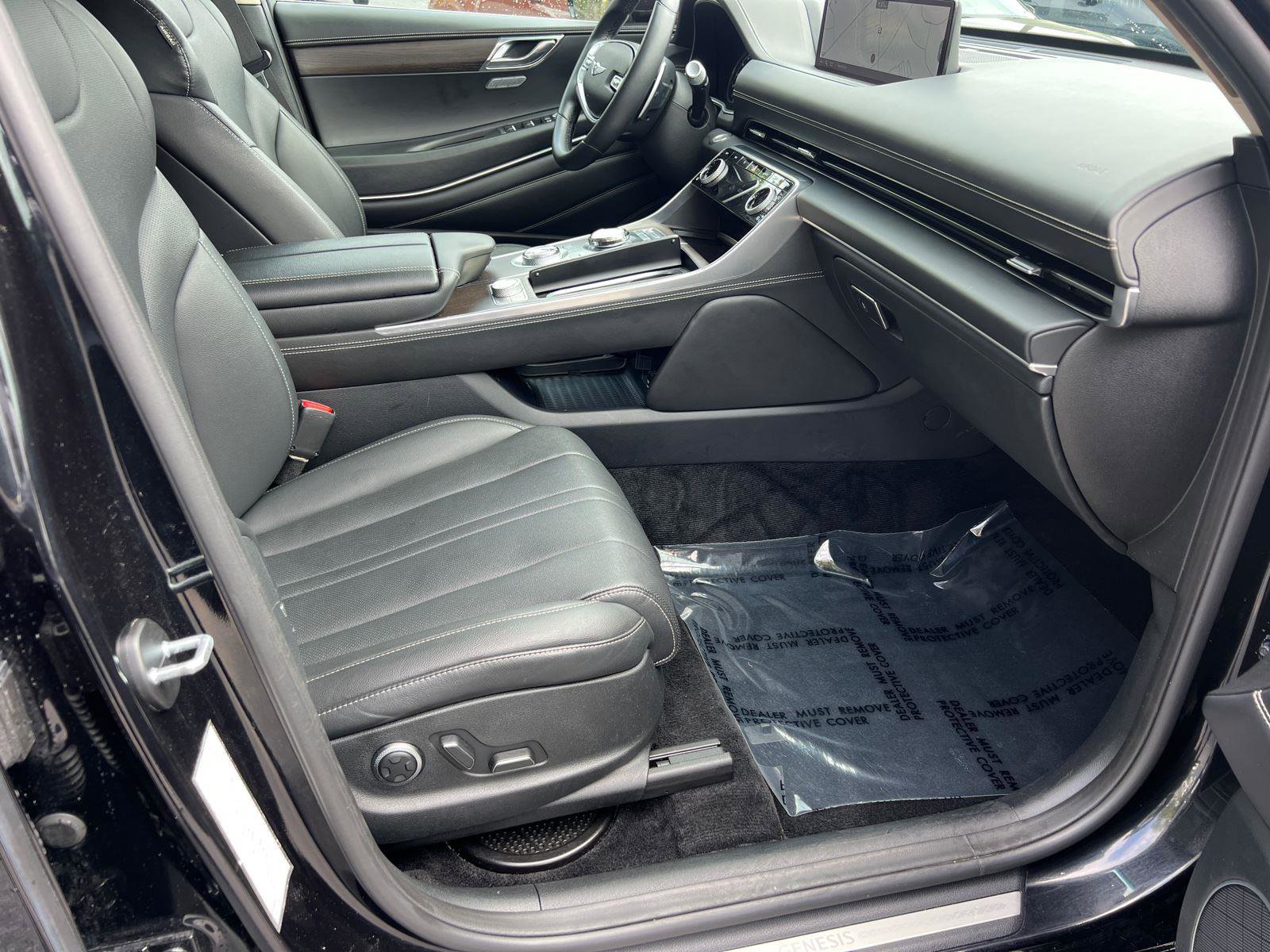 Used 2024 Genesis GV80 2.5T image 14