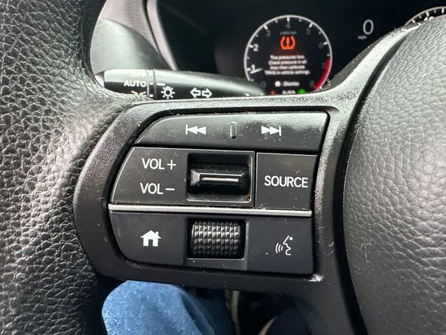Used 2025 Honda HR-V LX image 33