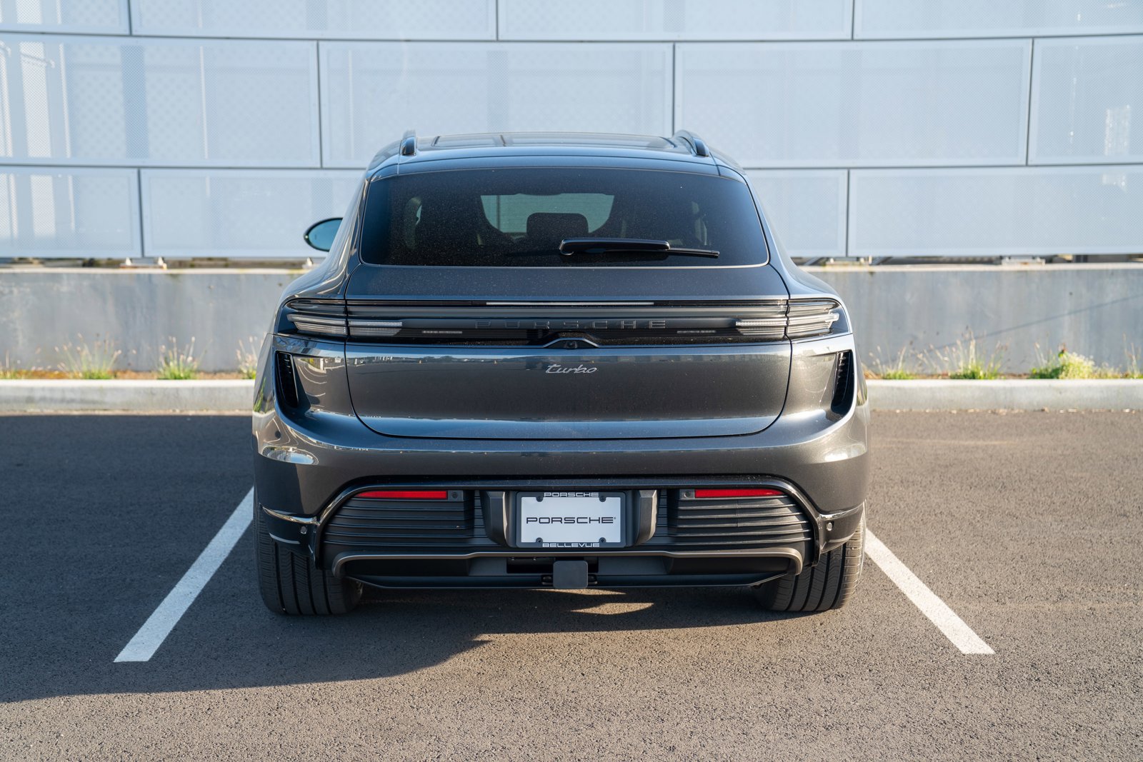 New 2026 Porsche Macan Turbo Electric AWD/4WD image 7