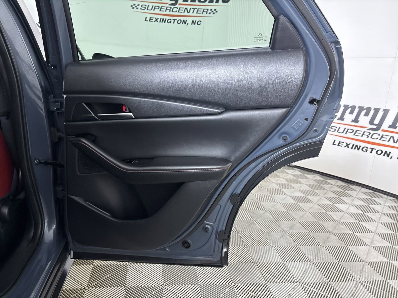 Used 2024 MAZDA CX-30 AWD 2.5 S w/ Preferred Package image 26