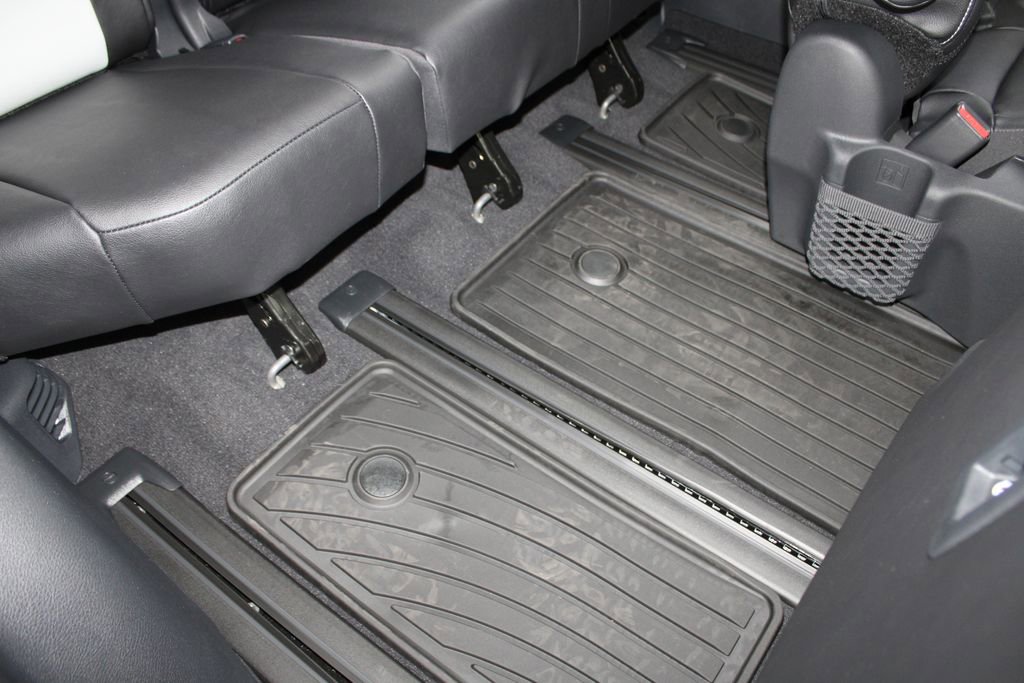 New 2026 Toyota Sienna XSE image 52