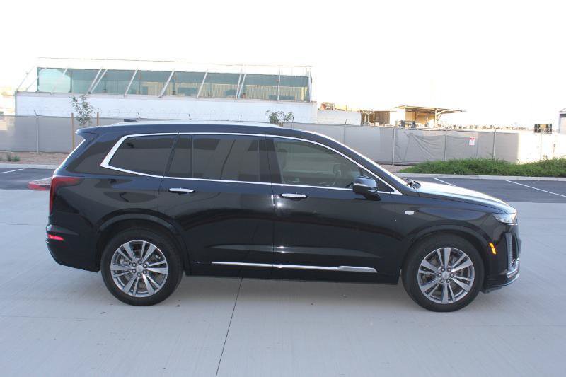 Used 2024 Cadillac XT6 Premium Luxury FWD image 4
