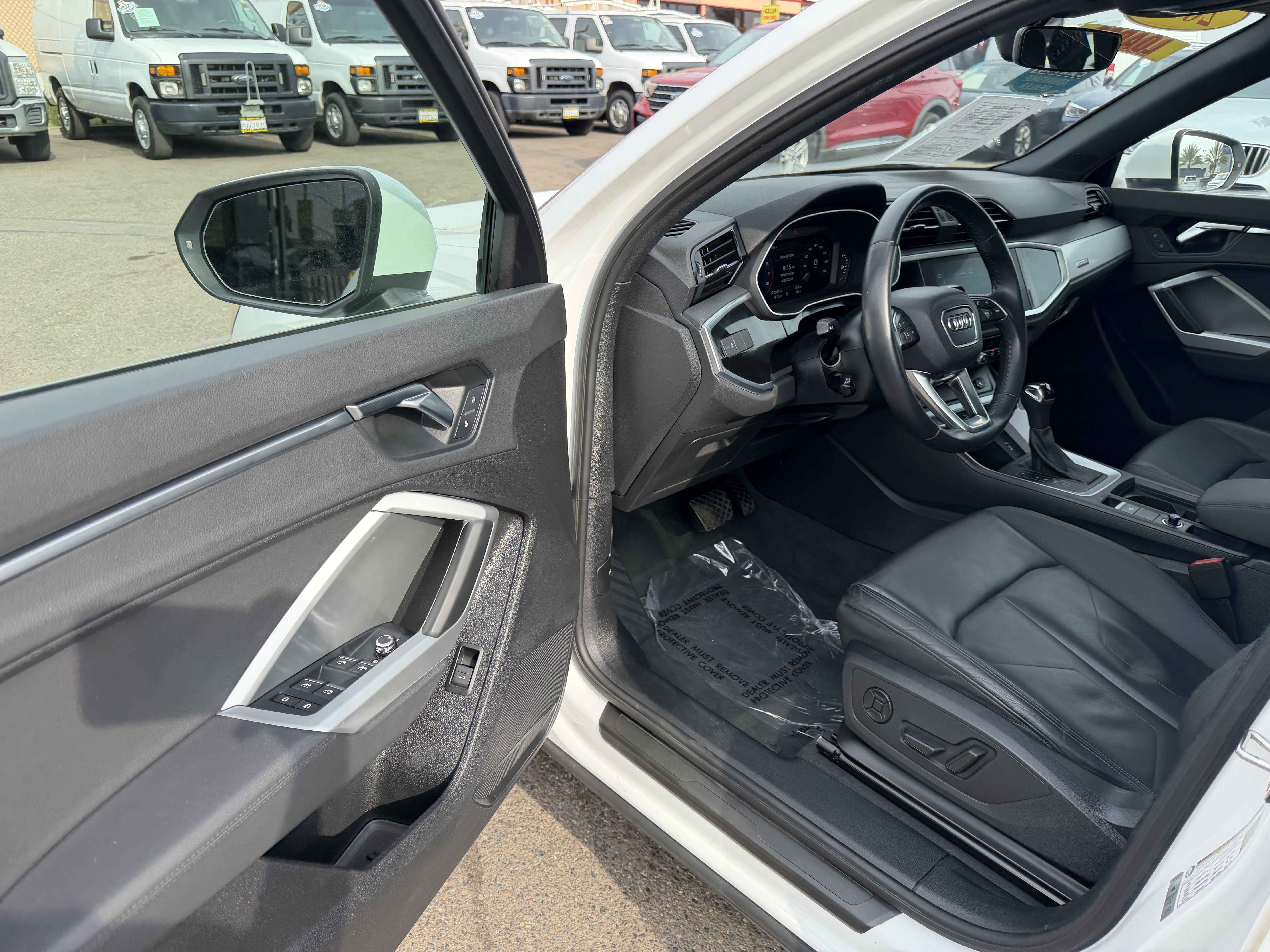 Used 2020 Audi Q3 2.0T Premium AWD/4WD image 18