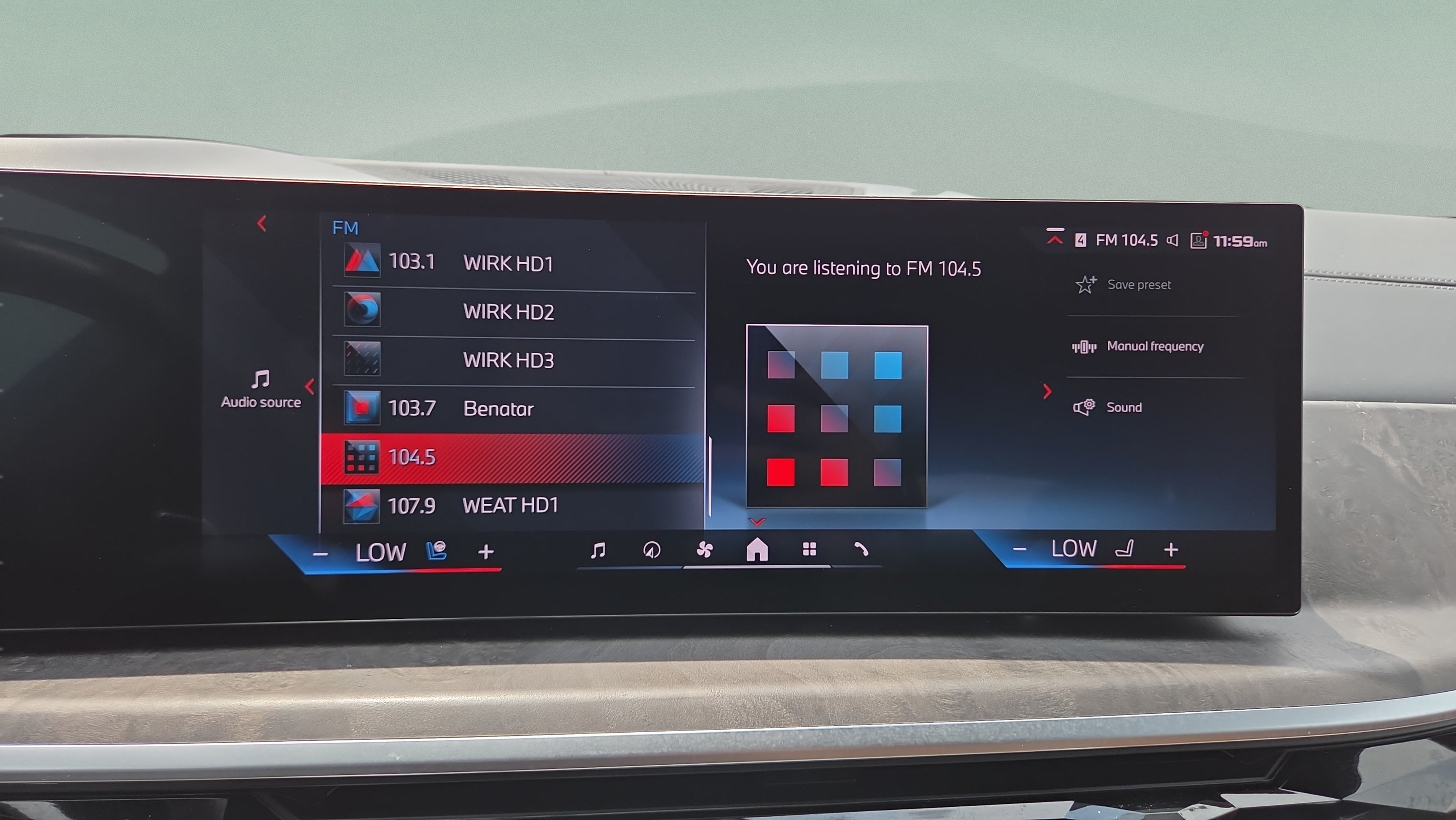 Used 2025 BMW X6 M60i AWD/4WD image 29