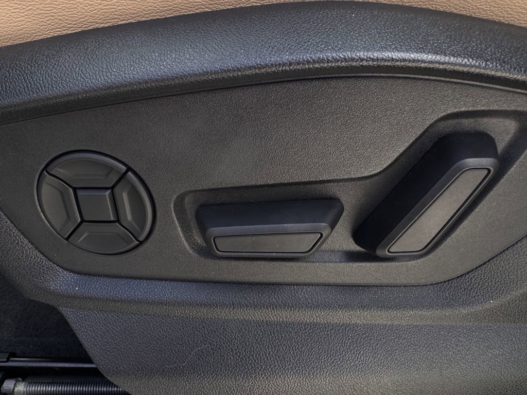 Used 2020 Audi Q7 3.0T Premium Plus w/ Premium Plus Package image 25