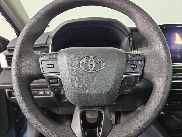 Used 2025 Toyota Camry LE image 21