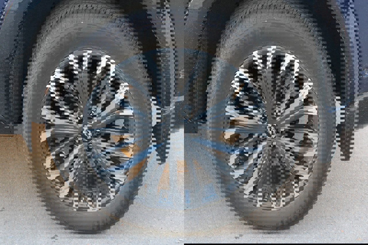 Used 2024 Nissan Rogue Platinum image 29