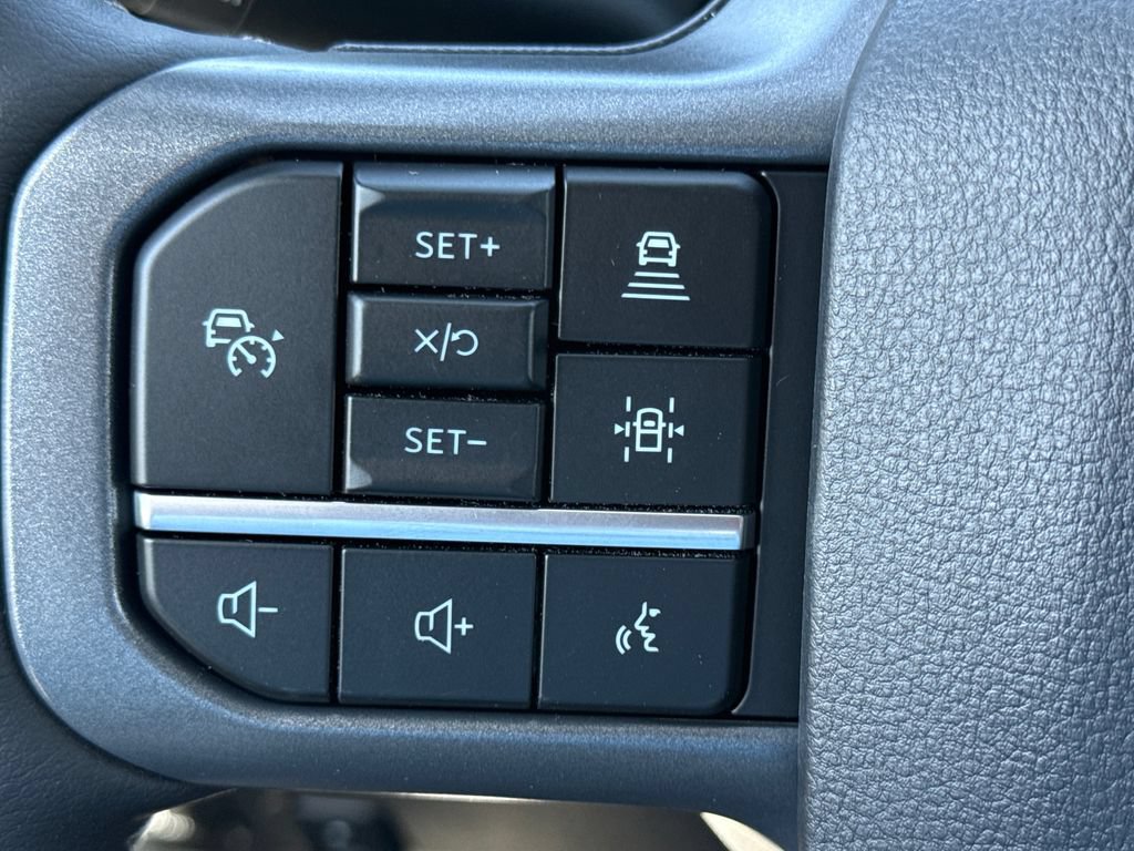 New 2026 Ford F250 Lariat w/ Tremor Off-Road Package AWD/4WD image 34