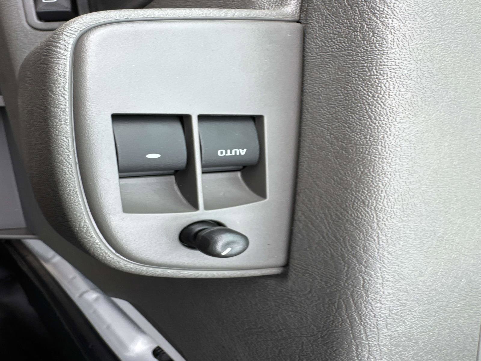 New 2025 GMC Savana 2500 w/ Driver Convenience Package image 19