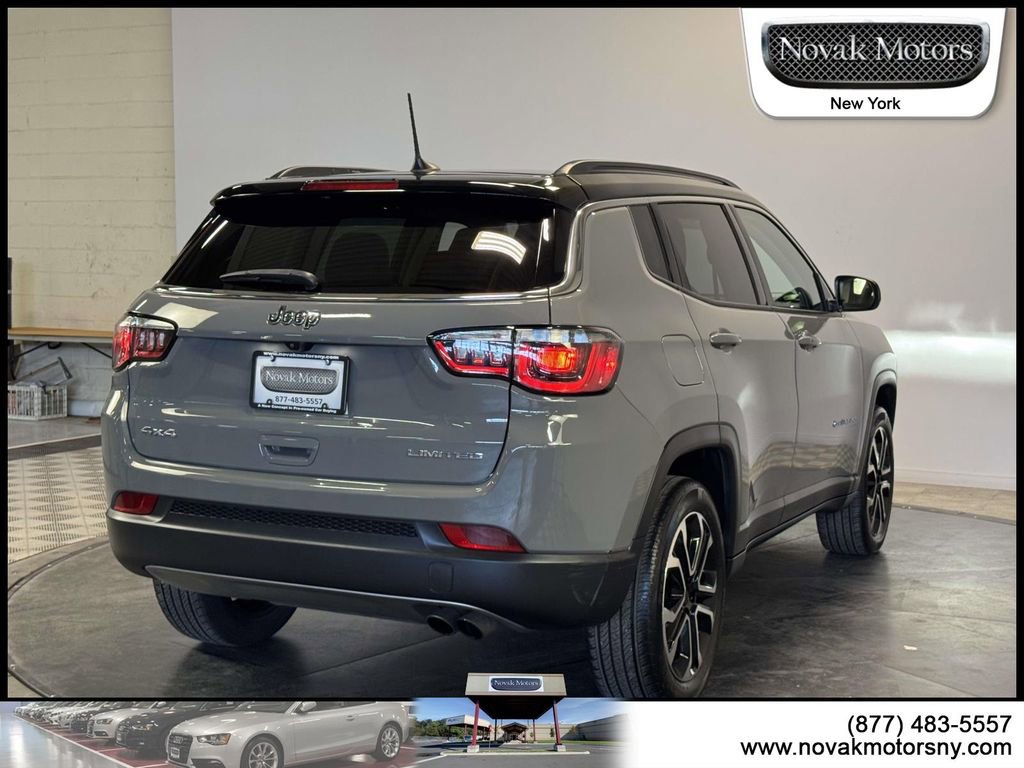 Used 2022 Jeep Compass Limited w/ Sun and Sound Group AWD/4WD image 12