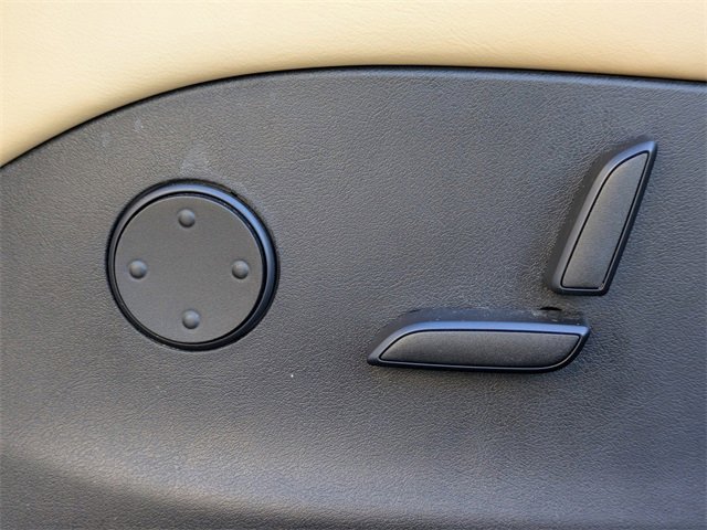 Used 2017 Tesla Model S 60 image 19