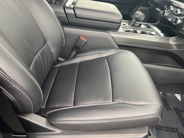 New 2025 Ford F150 Lariat w/ Equipment Group 501A Mid image 25