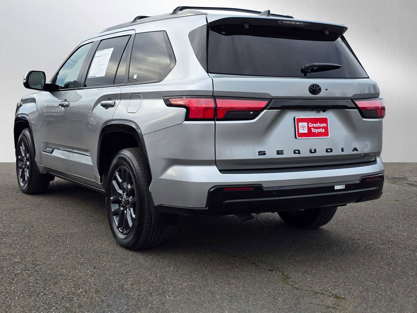 Certified 2025 Toyota Sequoia Platinum image 5