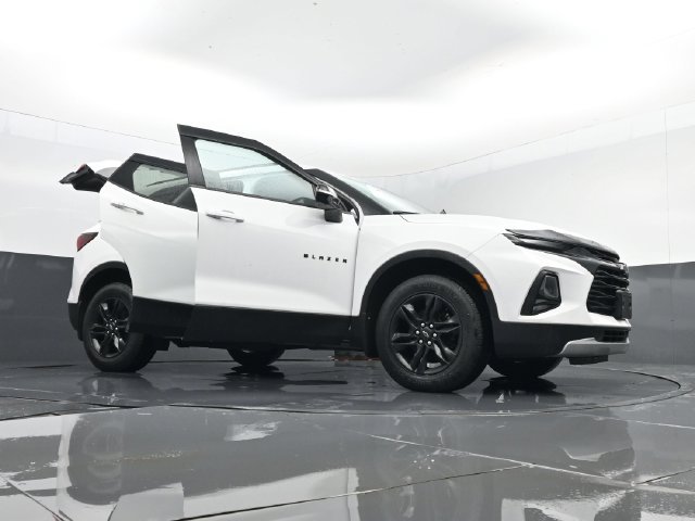Used 2021 Chevrolet Blazer LT AWD/4WD image 32