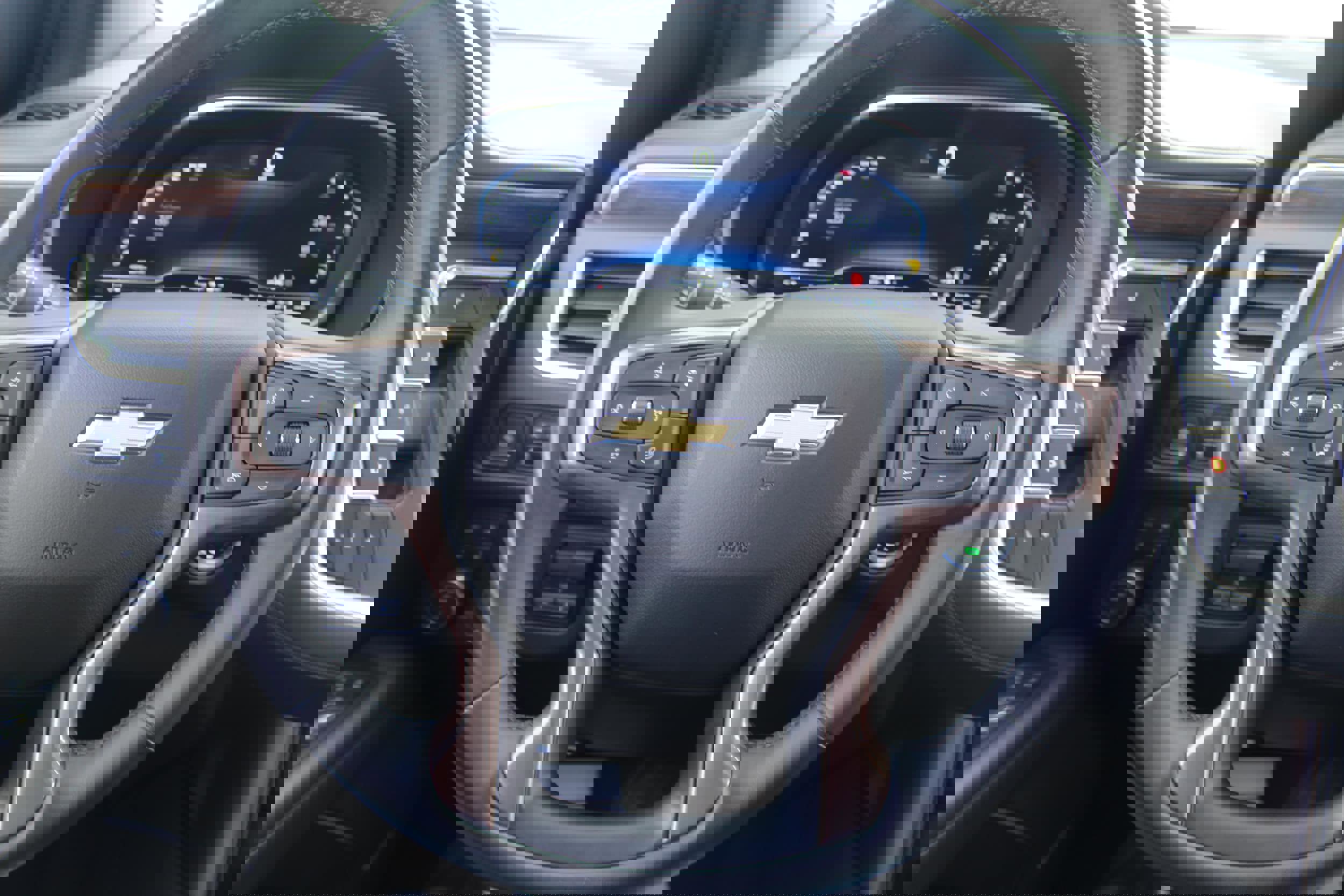 Used 2024 Chevrolet Tahoe High Country AWD/4WD image 7