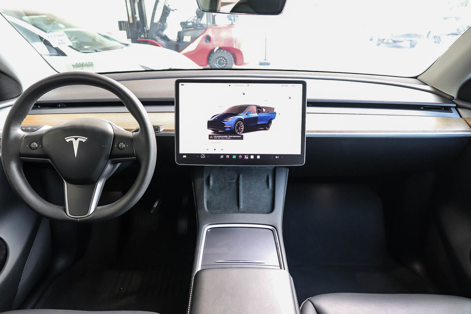 Used 2023 Tesla Model Y Long Range AWD/4WD image 14