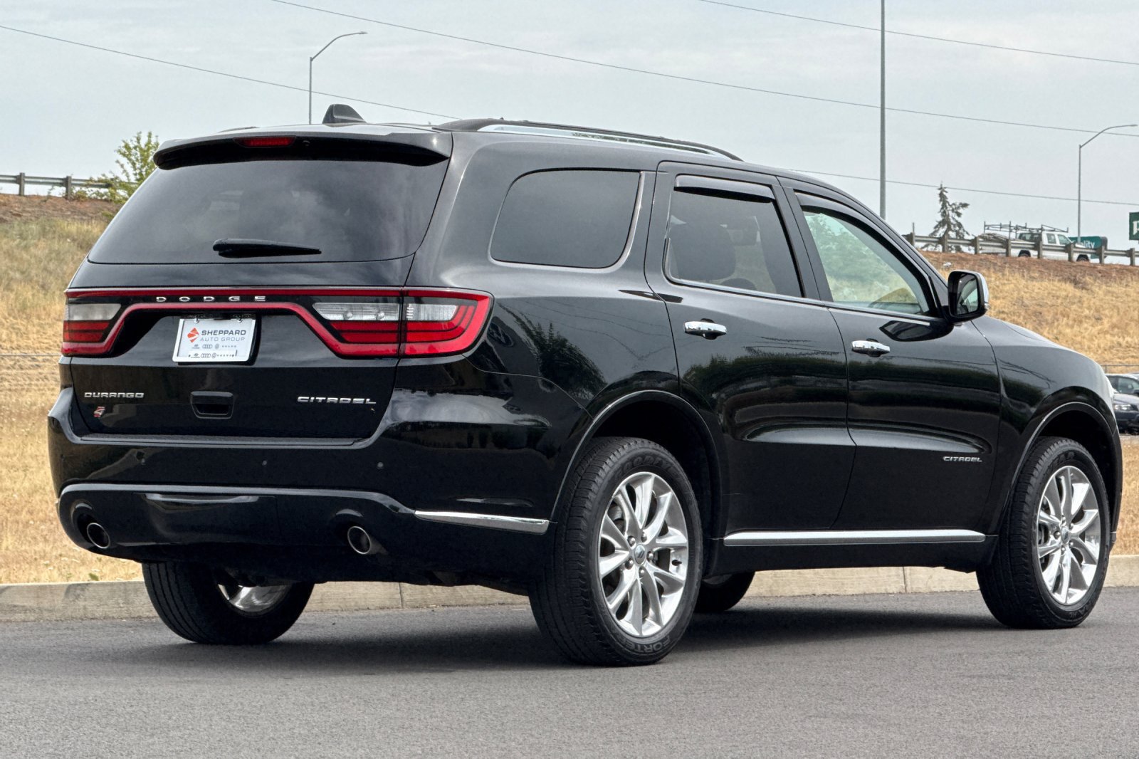 Used 2020 Dodge Durango Citadel AWD/4WD image 3