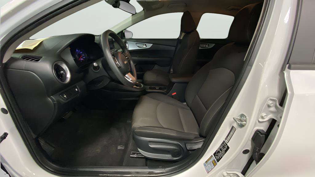 Used 2024 Kia Forte LXS FWD image 22