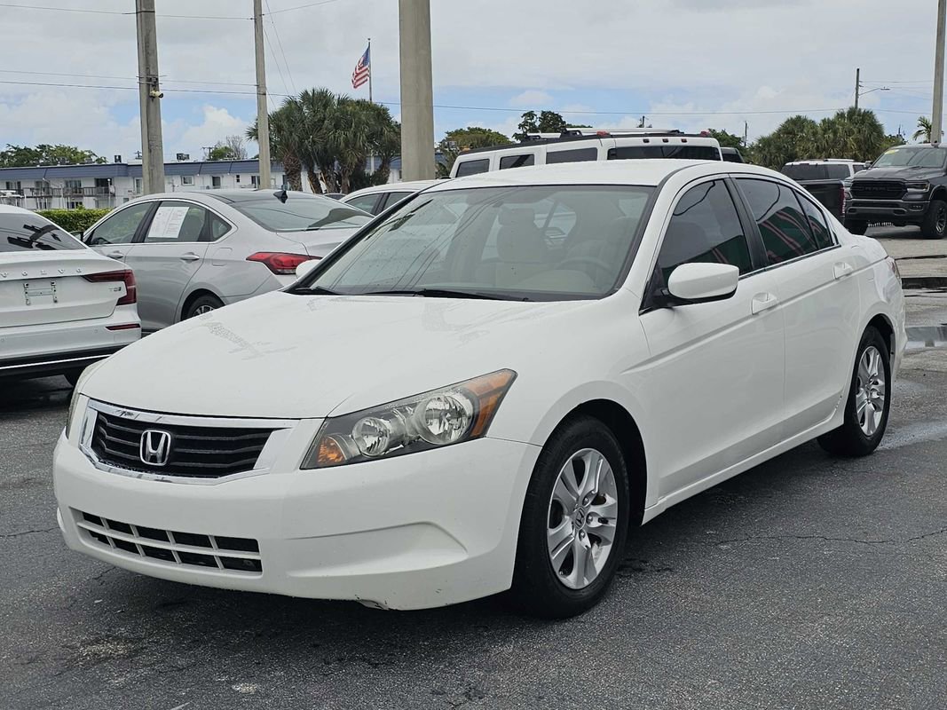 Used 2009 Honda Accord LX-P image 1
