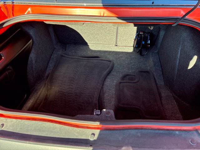 Used 2010 Dodge Challenger SRT8 RWD image 24