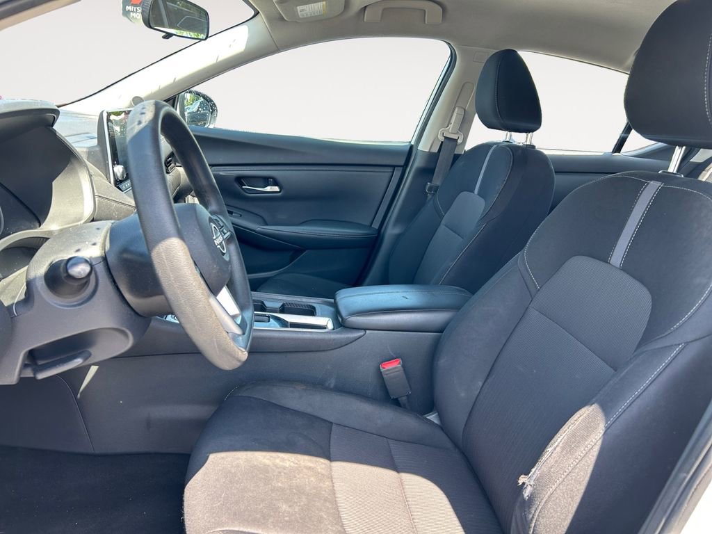 Used 2024 Nissan Sentra SV FWD image 9