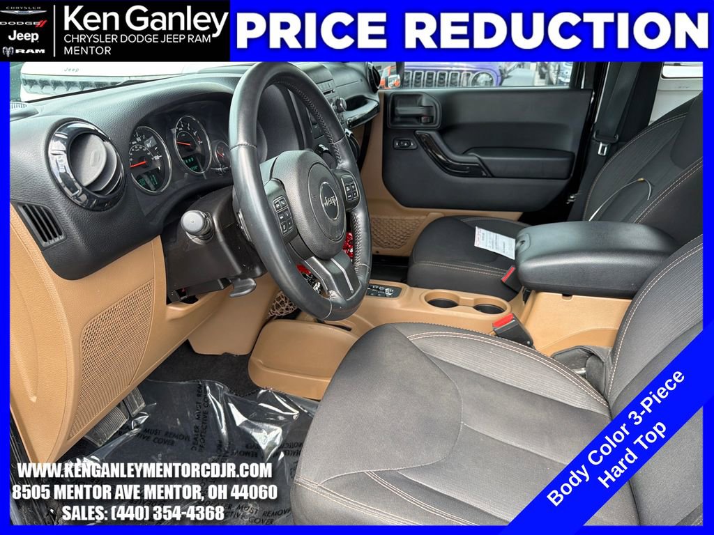 Used 2015 Jeep Wrangler Sahara w/ Connectivity Group image 17