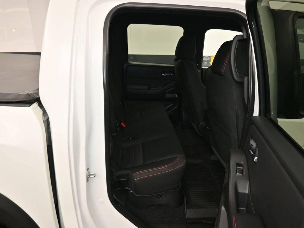 Used 2022 Nissan Frontier PRO-4X w/ Off-Road Protection Package AWD/4WD image 39