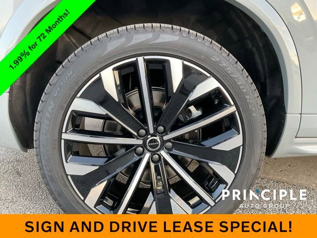 New 2026 Volvo XC90 B6 Plus w/ Protection Package Premier image 12