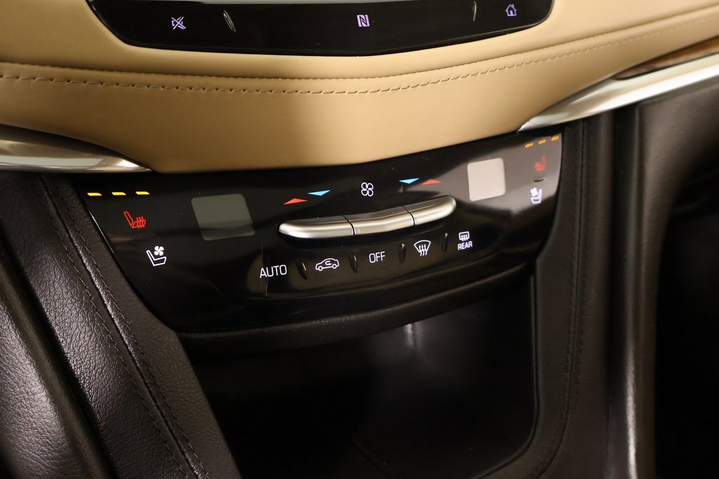 Used 2020 Cadillac XT5 Premium Luxury w/ Platinum Package image 7