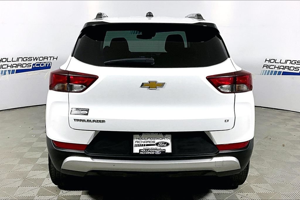 Used 2025 Chevrolet TrailBlazer LT FWD image 4