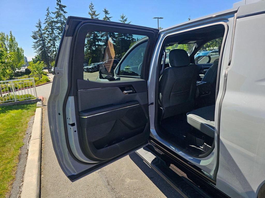 Used 2026 GMC Sierra EV AT4 AWD/4WD image 16