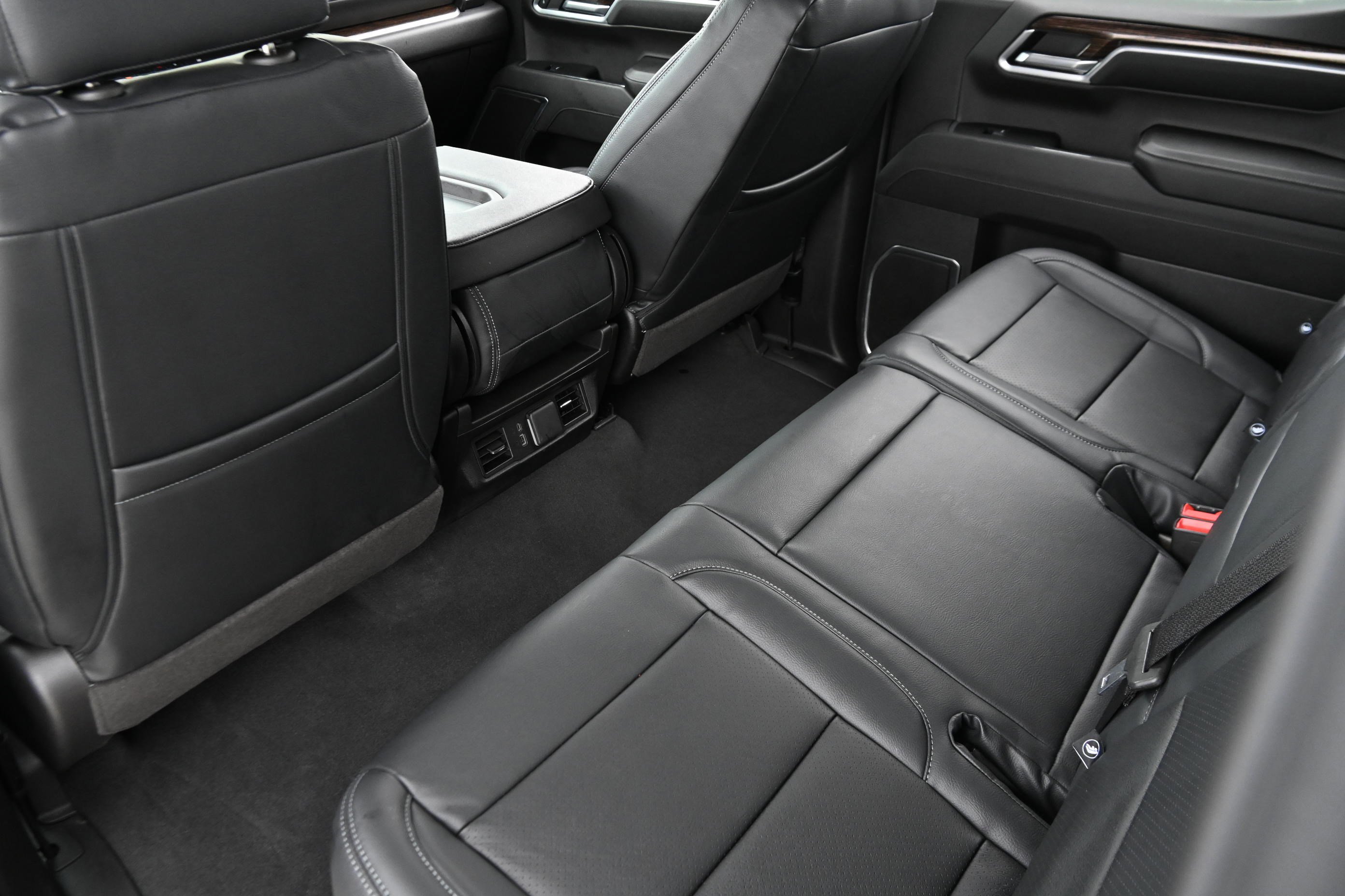 Used 2024 GMC Sierra 1500 SLE w/ Preferred Package image 13