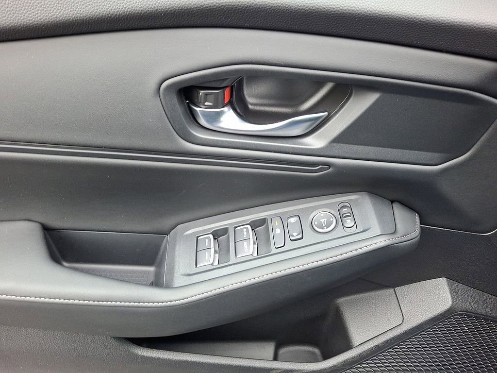 Used 2023 Honda Accord Sport image 14