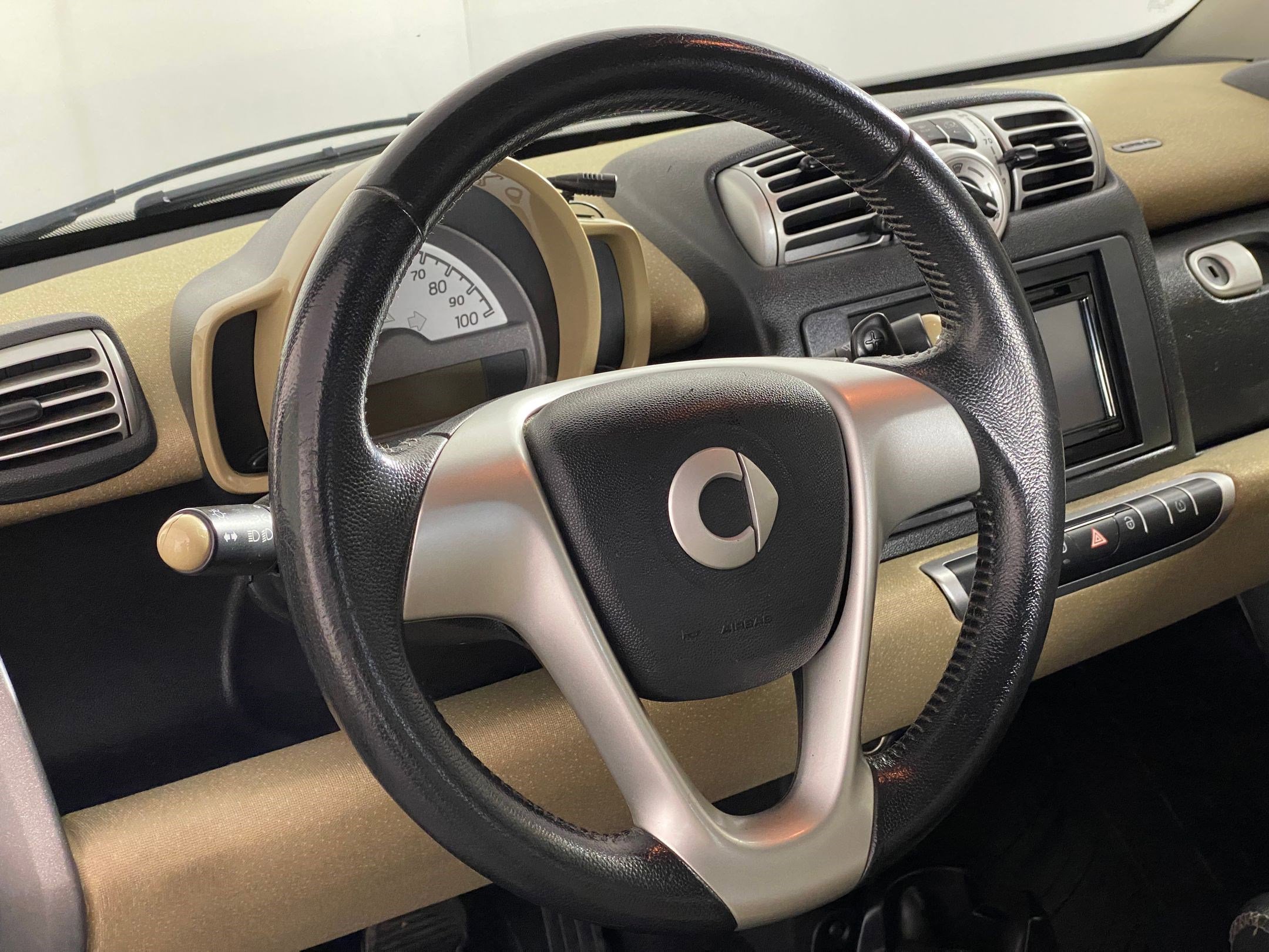 Used 2008 smart fortwo passion image 14