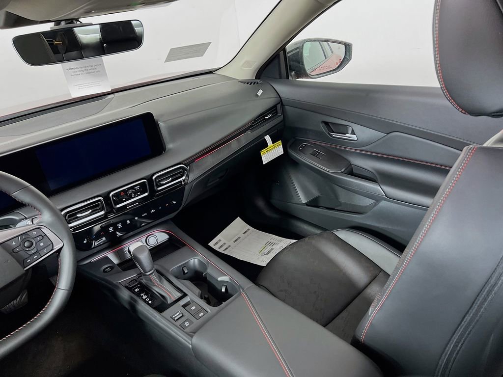 New 2026 Nissan Sentra SR FWD image 23