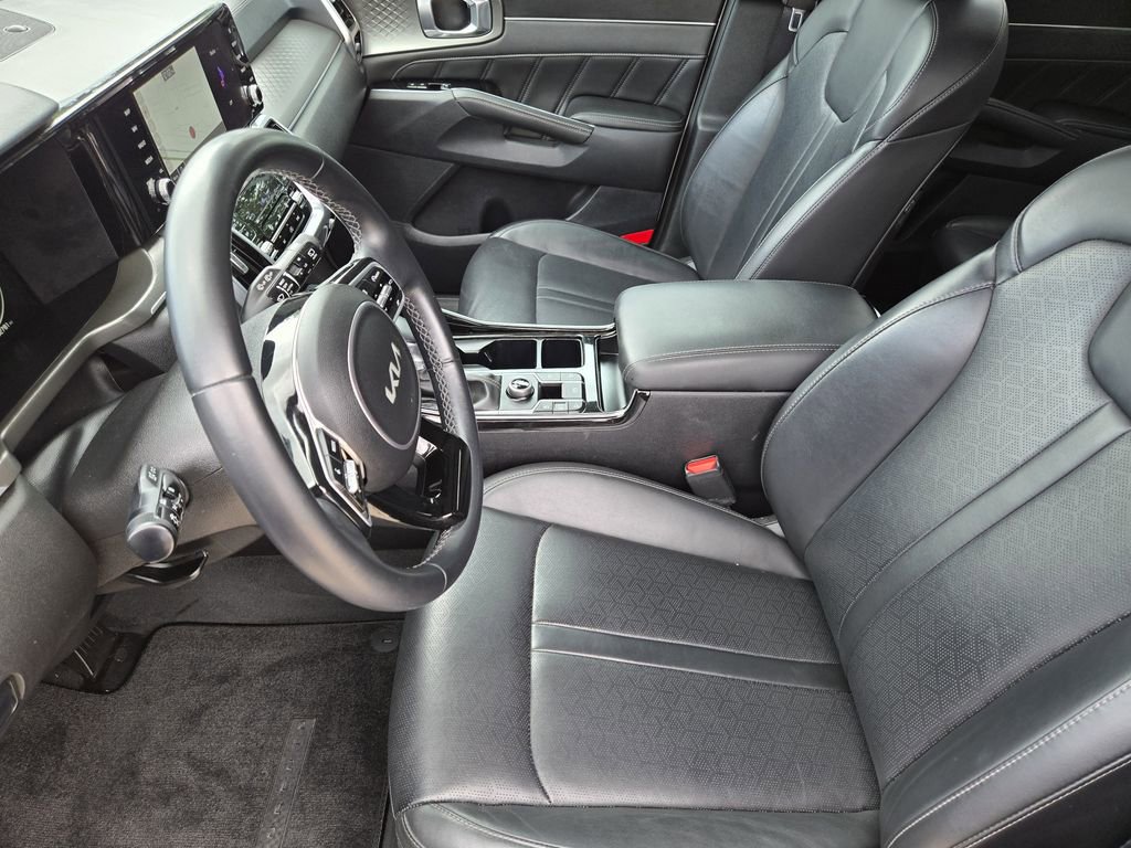 Certified 2023 Kia Sorento SX FWD image 18
